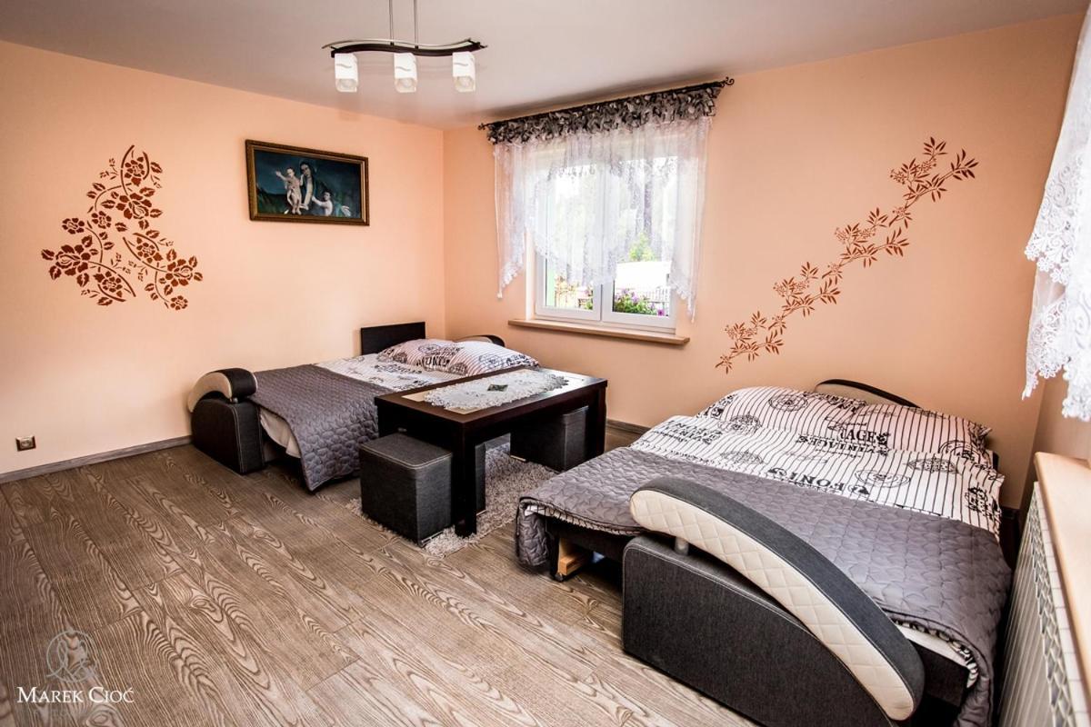 Pokoje U Honoraty Ustrzyki Dolne Exterior foto